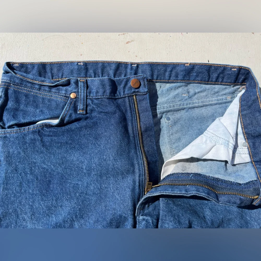 Men's Wrangler Jeans Blue 13MWZ 36x30 Western USA Cowboy Rodeo Slim Ranch Denim‎